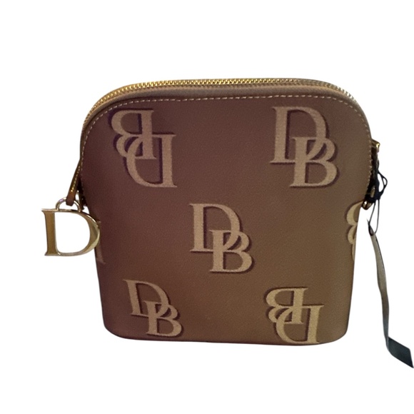 New Dooney & Bourke Monogram Domed Crossbody Bag in Saddle - Picture 1 of 6